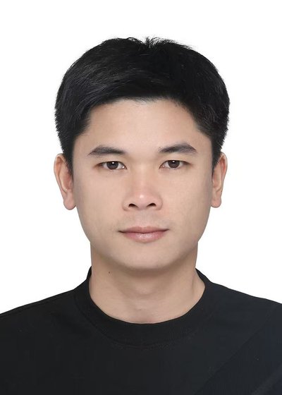 廖代众头像